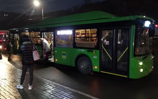 В областном центре продолжаются рейды по проверке работы городского транспорта