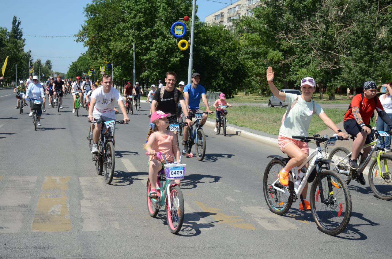 Велосипедист в городе