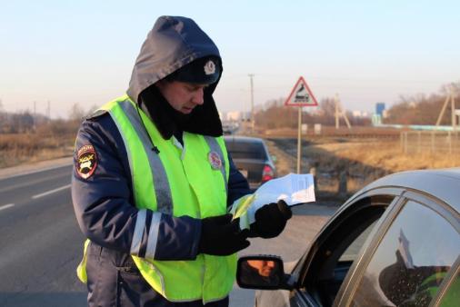 Под Оренбургом задержан мигрант с поддельным водительским удостоверением