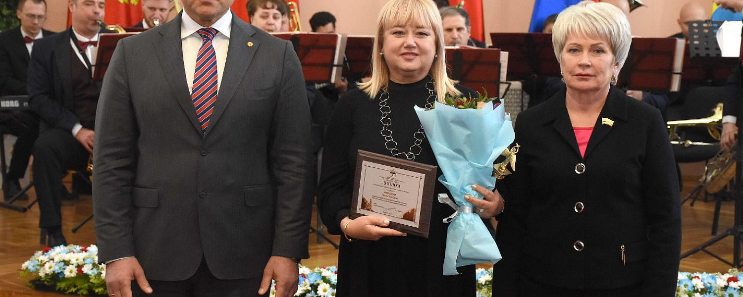 В Оренбурге наградили победителей ежегодного муниципального конкурса "Человек года"